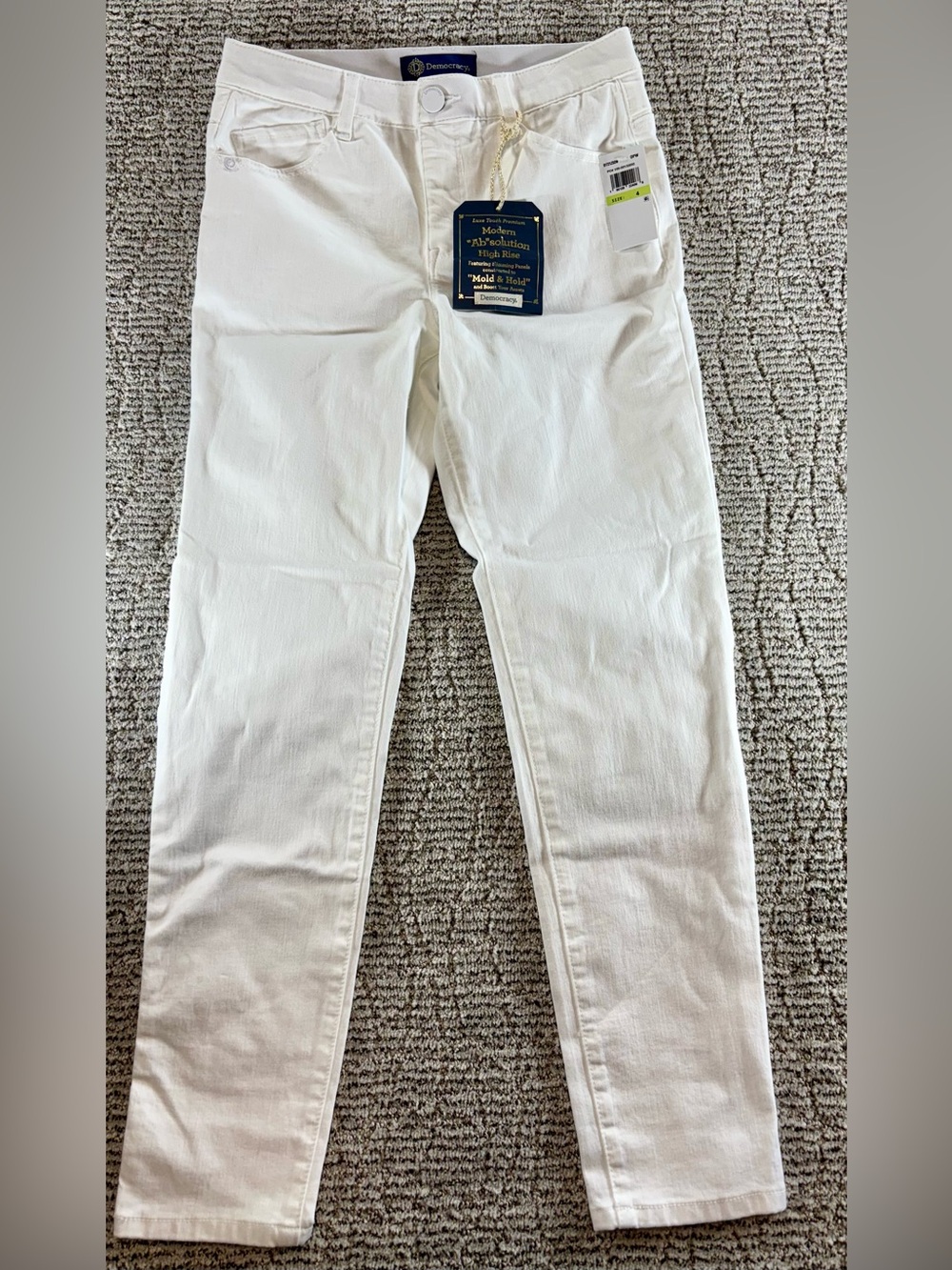 NWT Democracy Modern Ab-Solution Women’s Size 4 Optic White‎ High Rise Jeans
